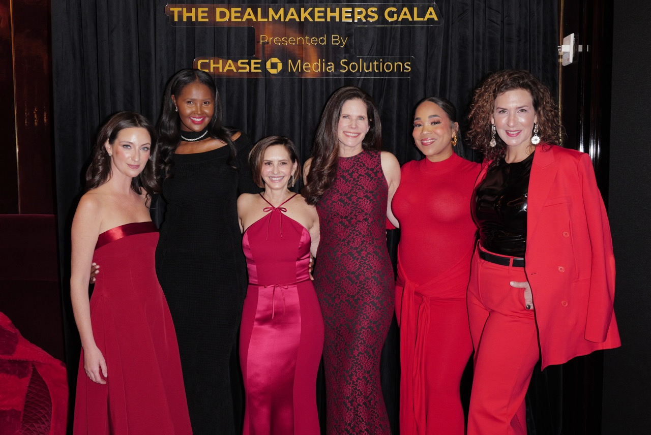 The DealmakeHers Hosts Red Dress Gala in Support of the American Heart Association was posted to the gallery